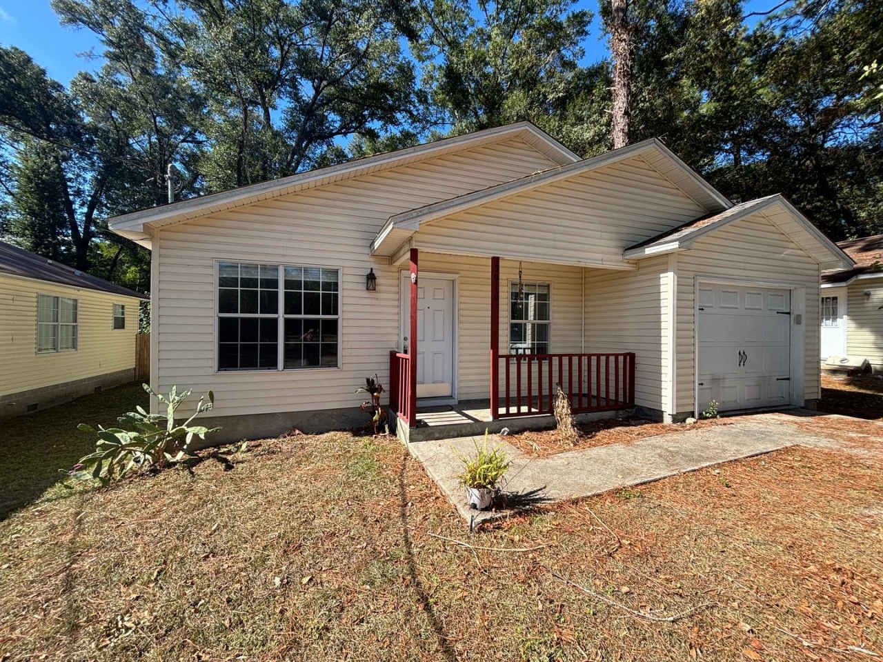 Spacious 4-Bed, 2-Bath Home with Yard and Prime Tallahassee Location