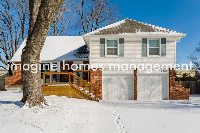 8808 West 95th Terrace