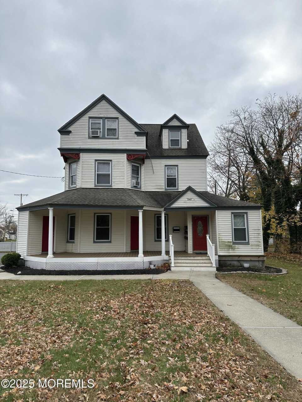 348 Cedar Avenue unit: 1