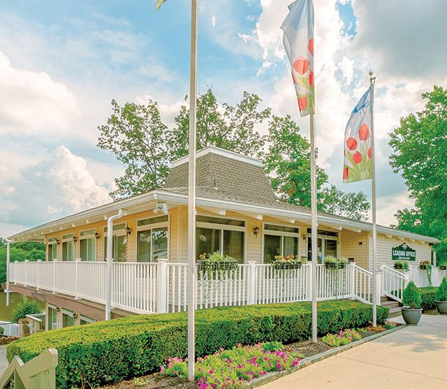 Lakeview Apartments