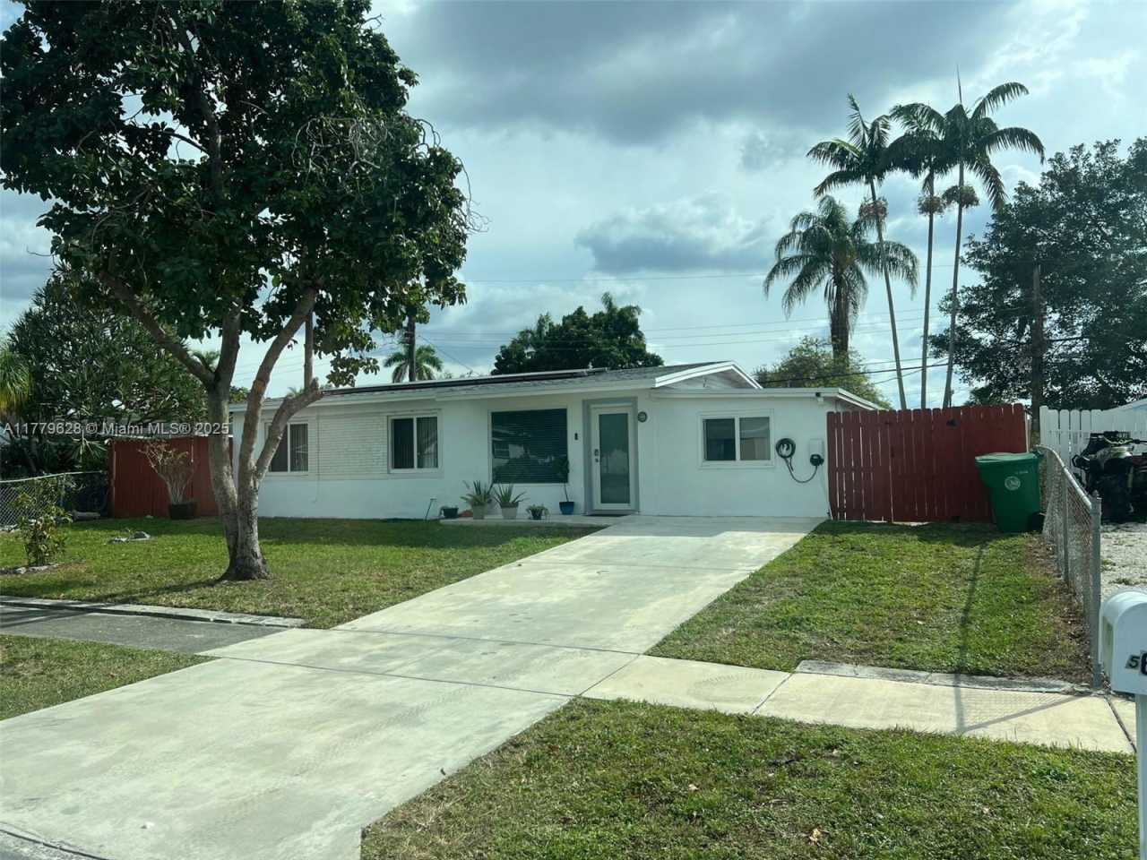 5620 Southwest 38th Street
