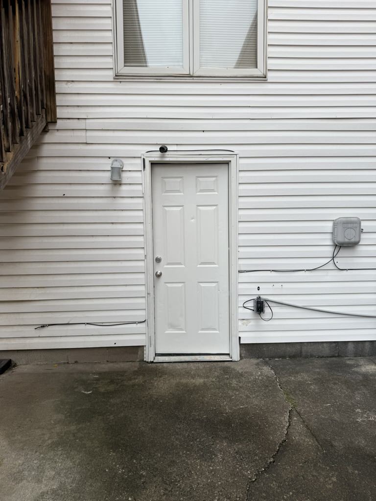 1612 West Market Street - 1