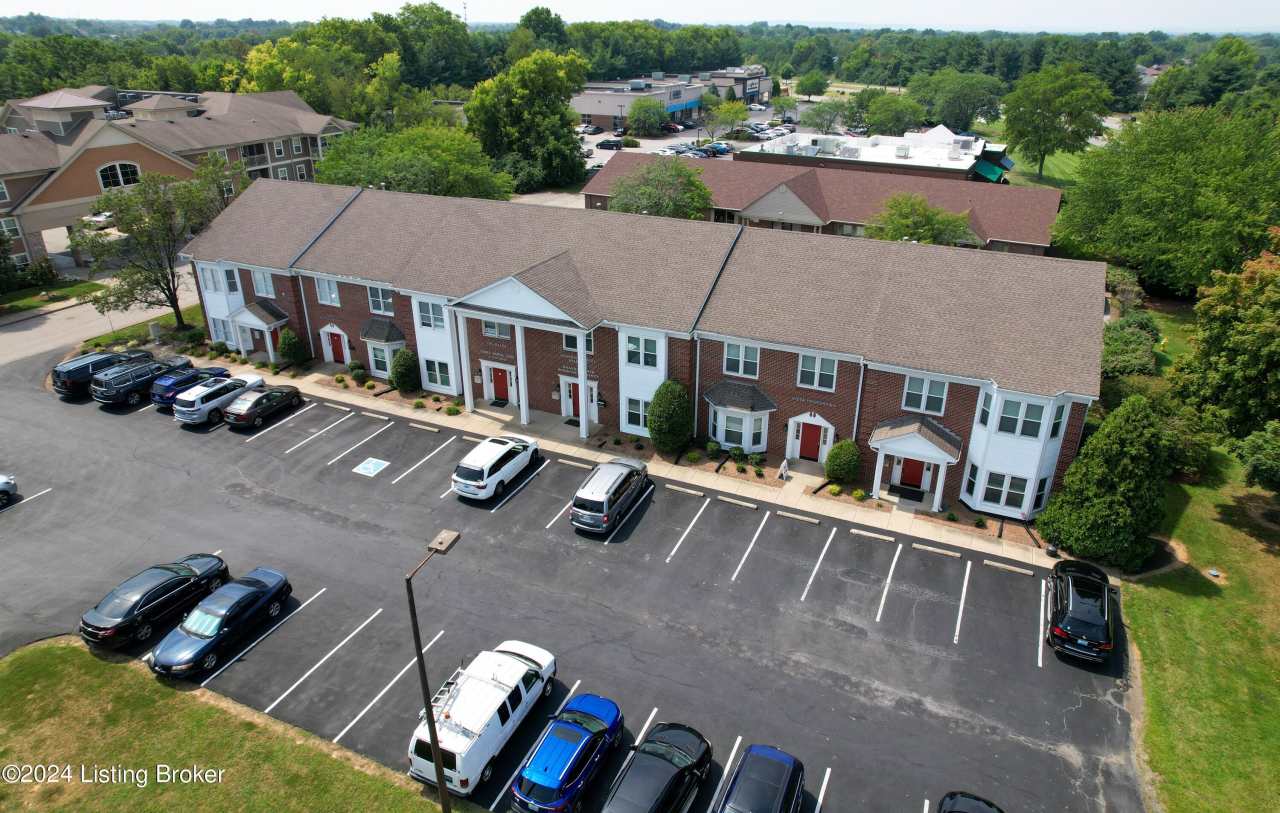 2821 S Hurstbourne Pkwy