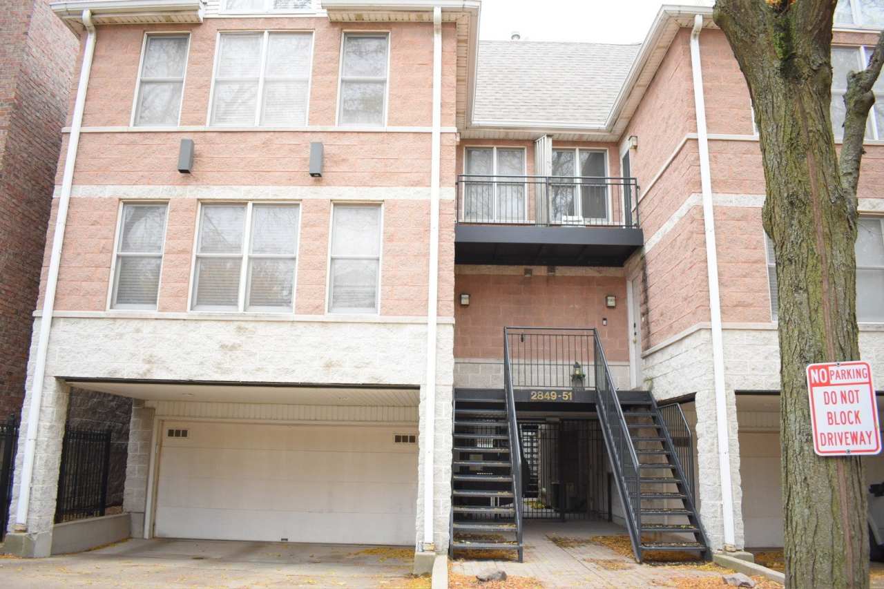 2851 N Southport Avenue unit: A