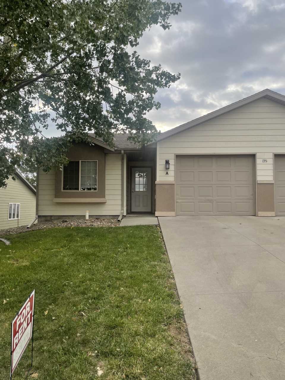 1351 East Oakland Street