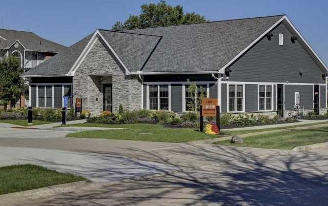 1430 Clearbrooke Dr Unit D21