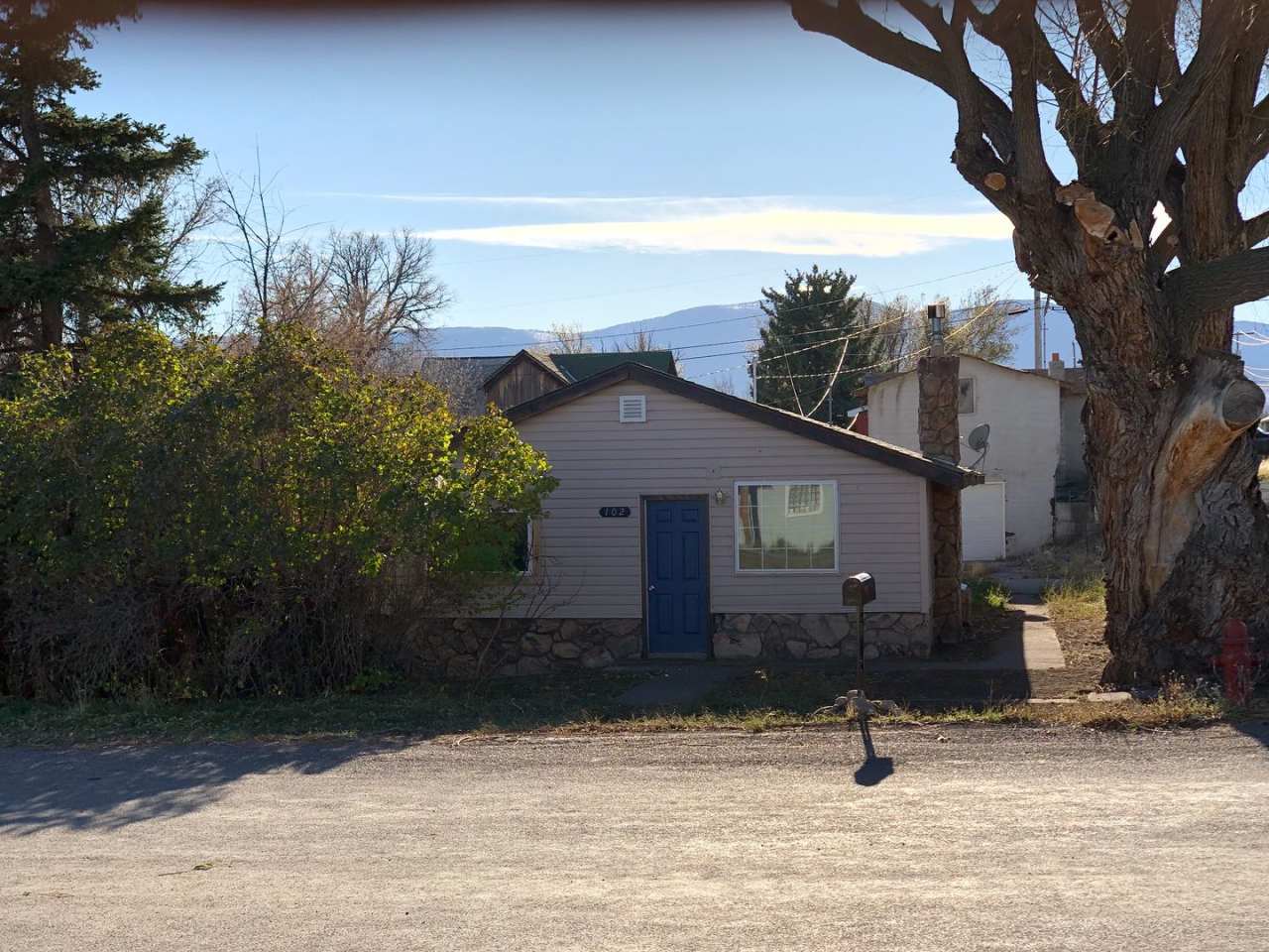 102 S O St #A, Livingston MT 59047