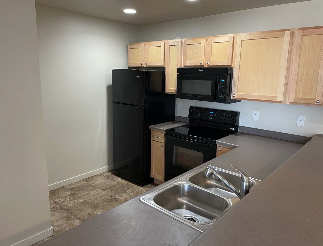 2605 19th Ave W Apt 205