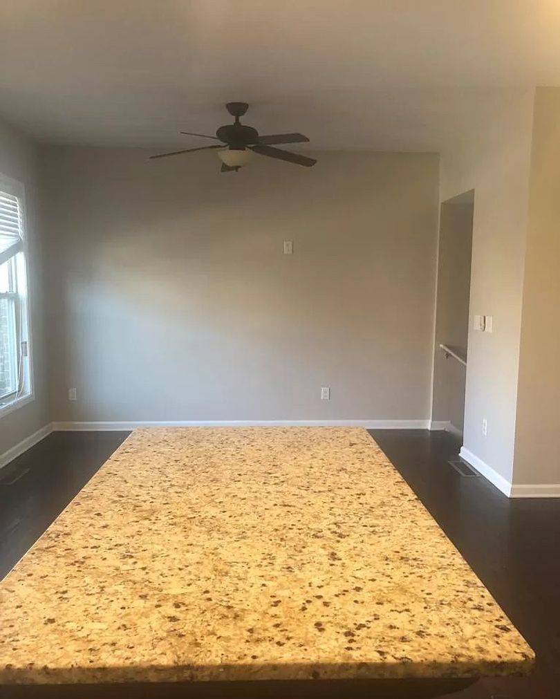 Room in 4 Bedroom Home at Ivy Vine Way