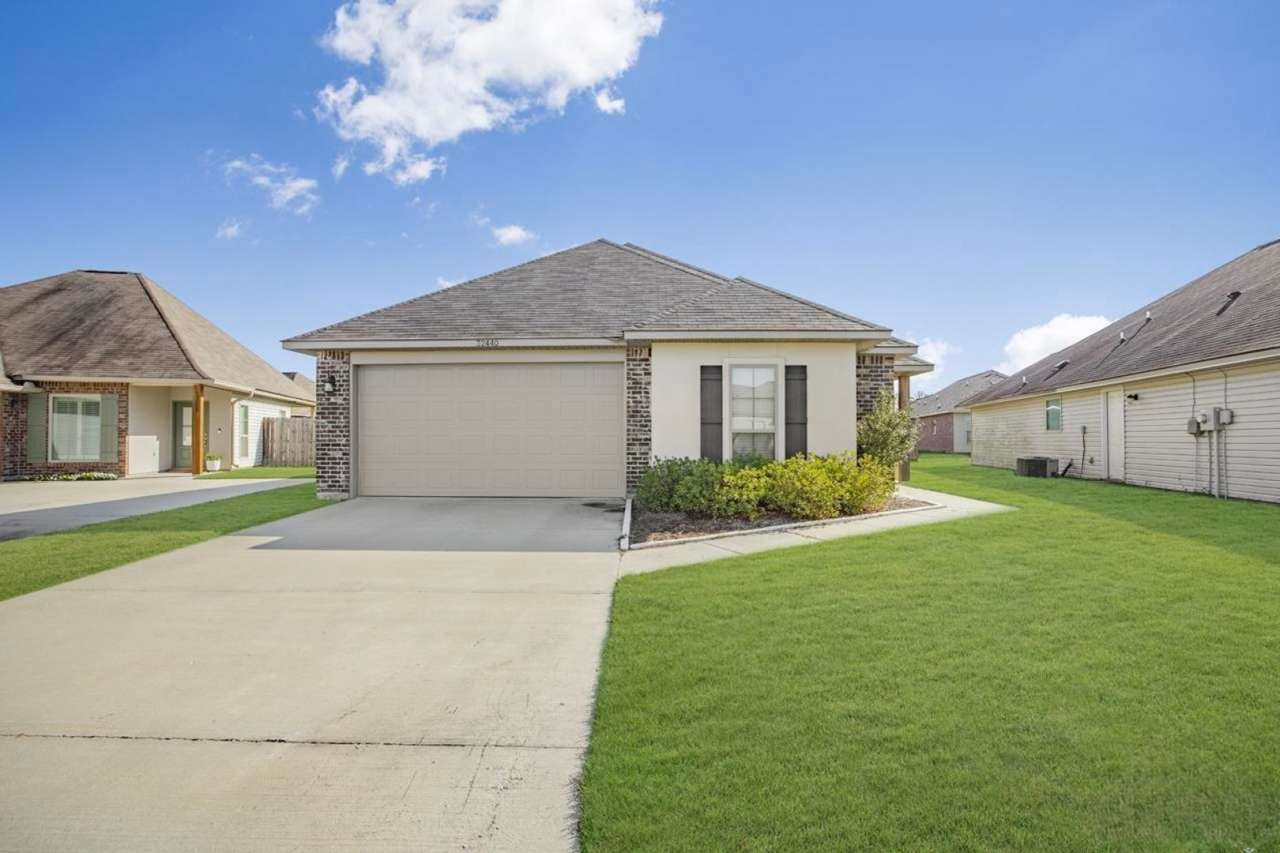 Nice 3 bedroom 2 bath home in Denham Springs, La.