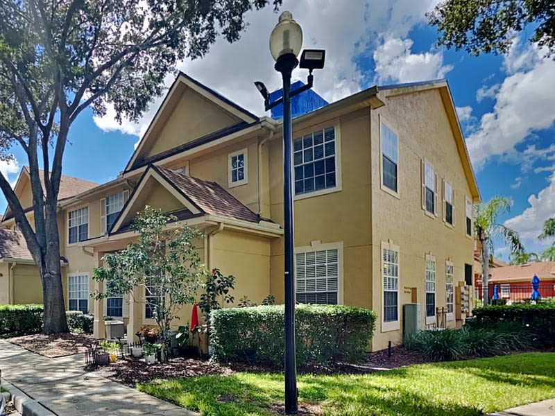 832 Grand Regency Pointe