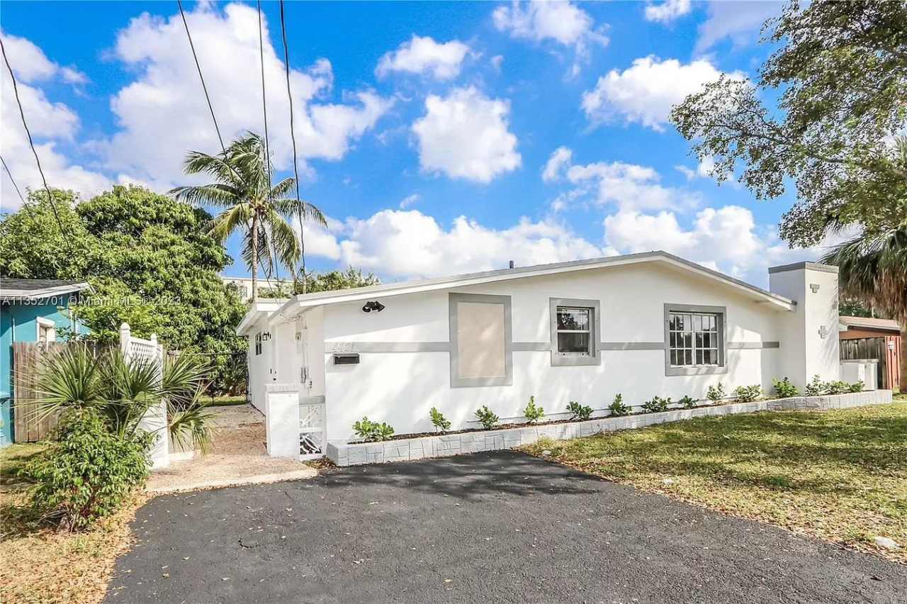 4421 Nw 34th Ct