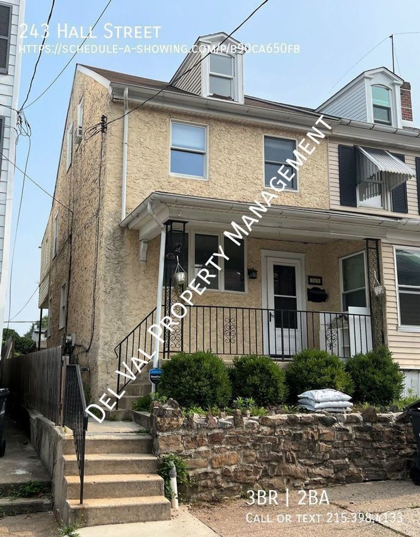 243 Hall St, Phoenixville, PA 19460