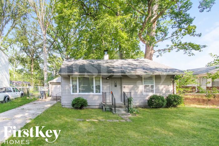 3605 North Sadlier Drive