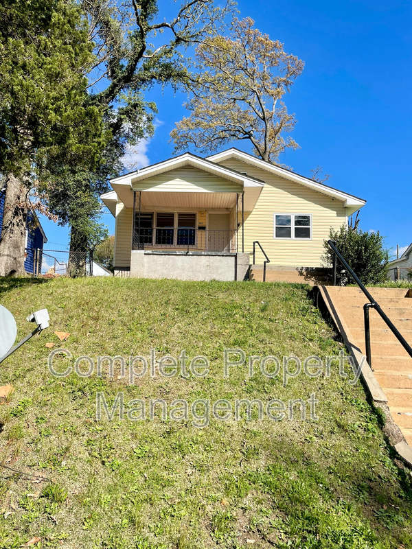 5015 42nd Place North