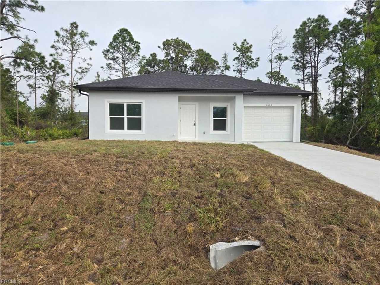BRAND NEW CONSTRUCTION -SINGLE FAMILY 2/2/1