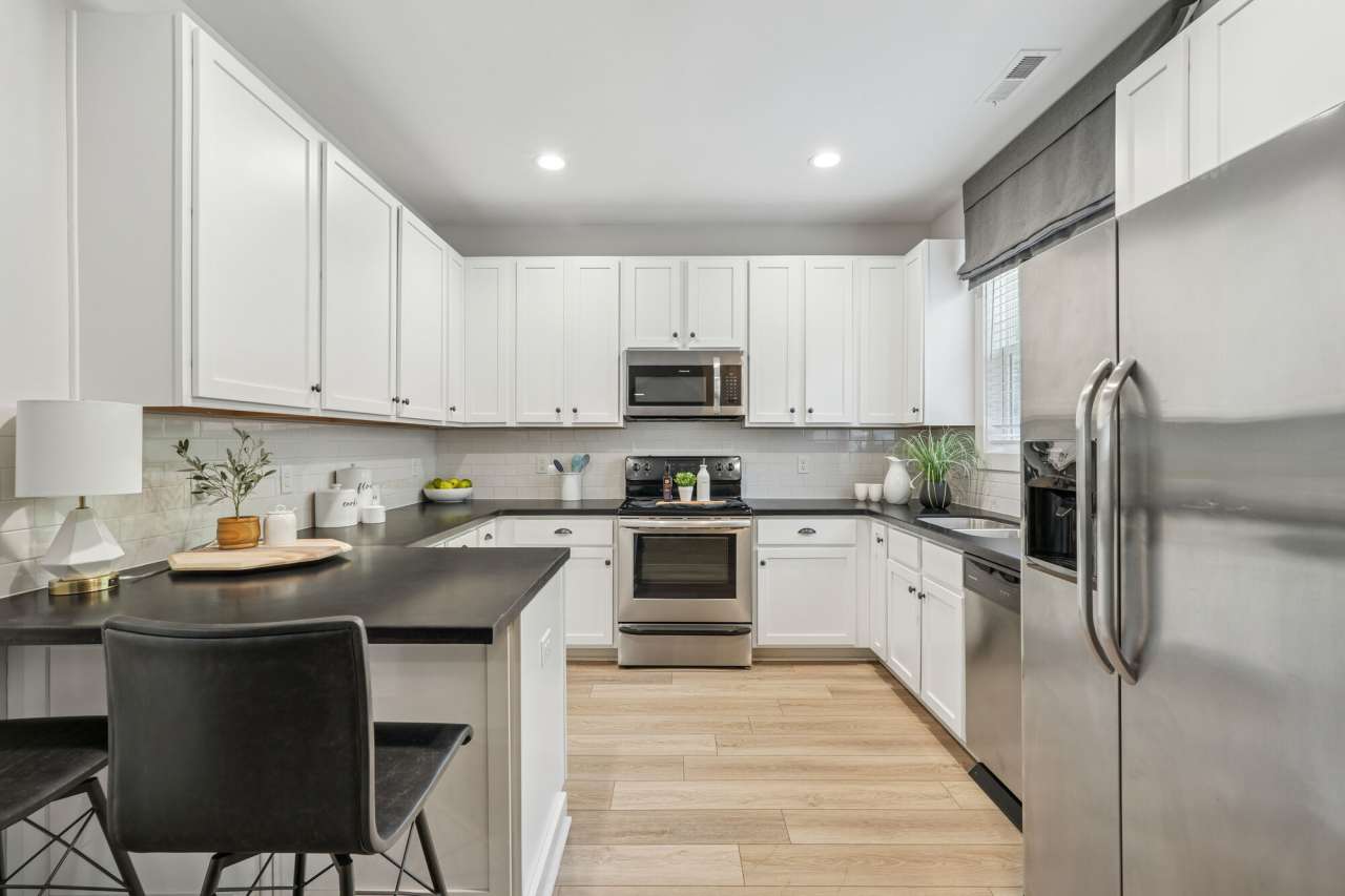 Cadia Myrtle Landing