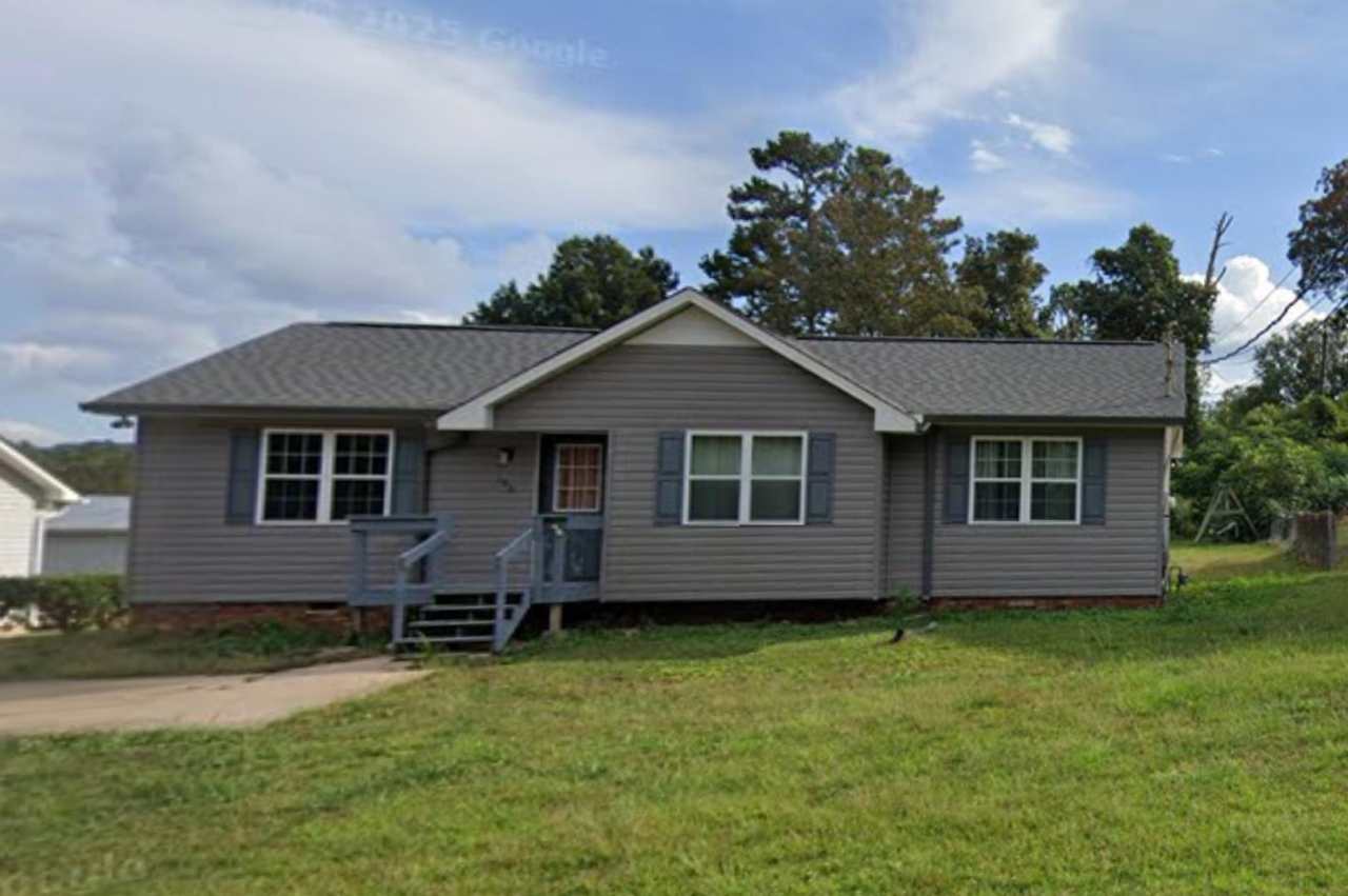 COMING SOON! 3 bed  2 bath