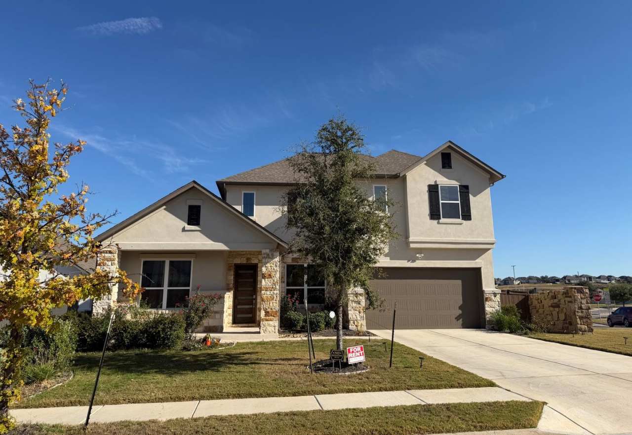 Spacious 4BR House Bryson Leander, starting December 2025