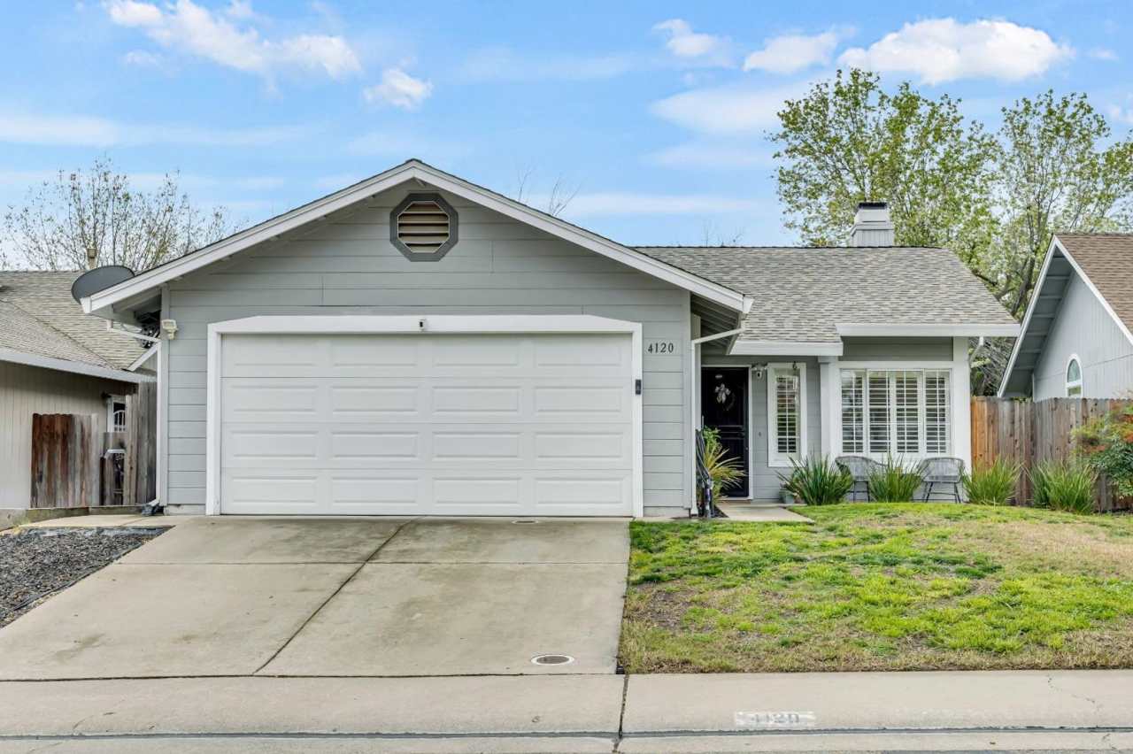 Adorable 3 bedroom 2 bath home