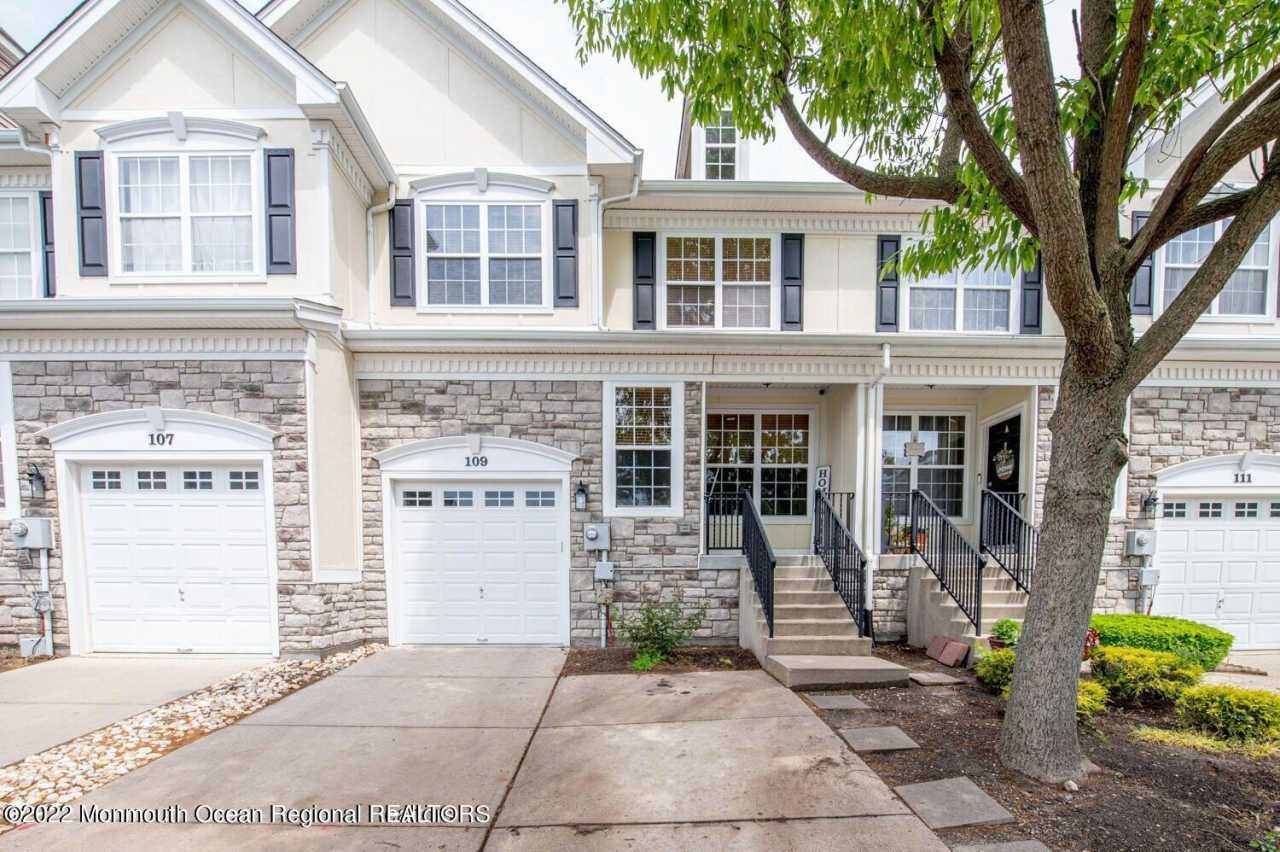 109 Brookfield Drive