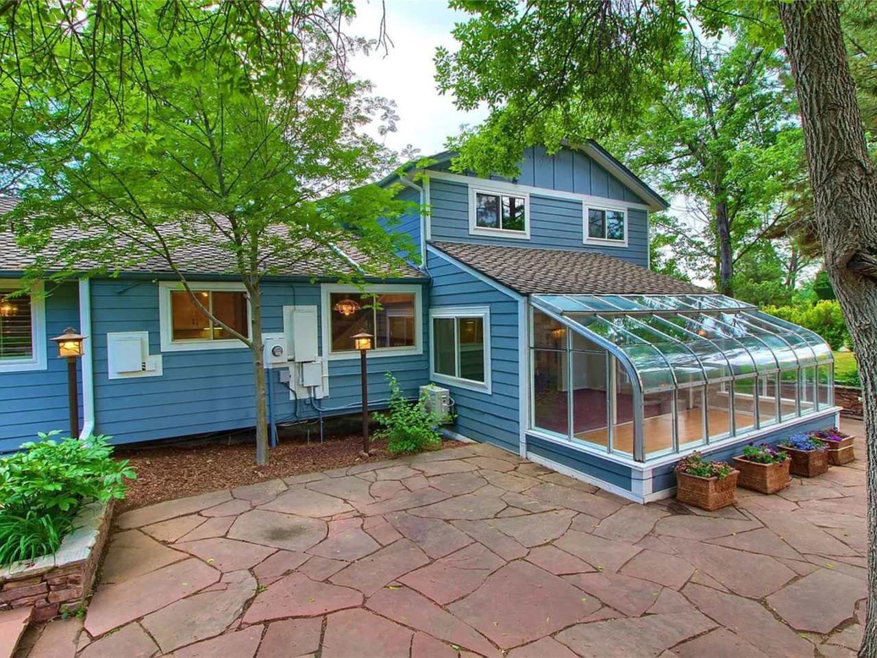 Spacious 4BR House in Denver with Large Yard