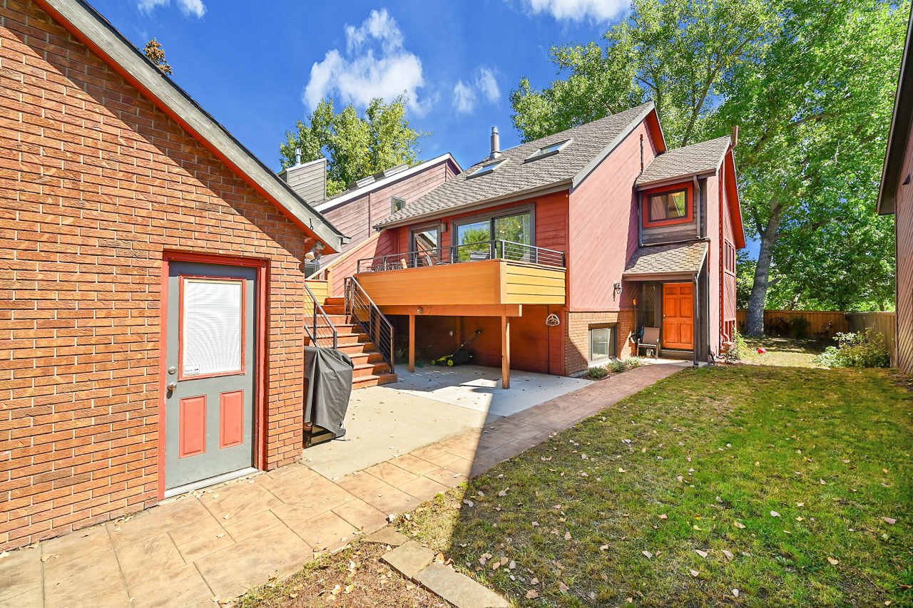 3644 Hazelwood Court