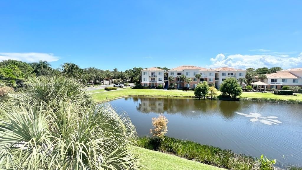 6306 W Myrtlewood Cir W