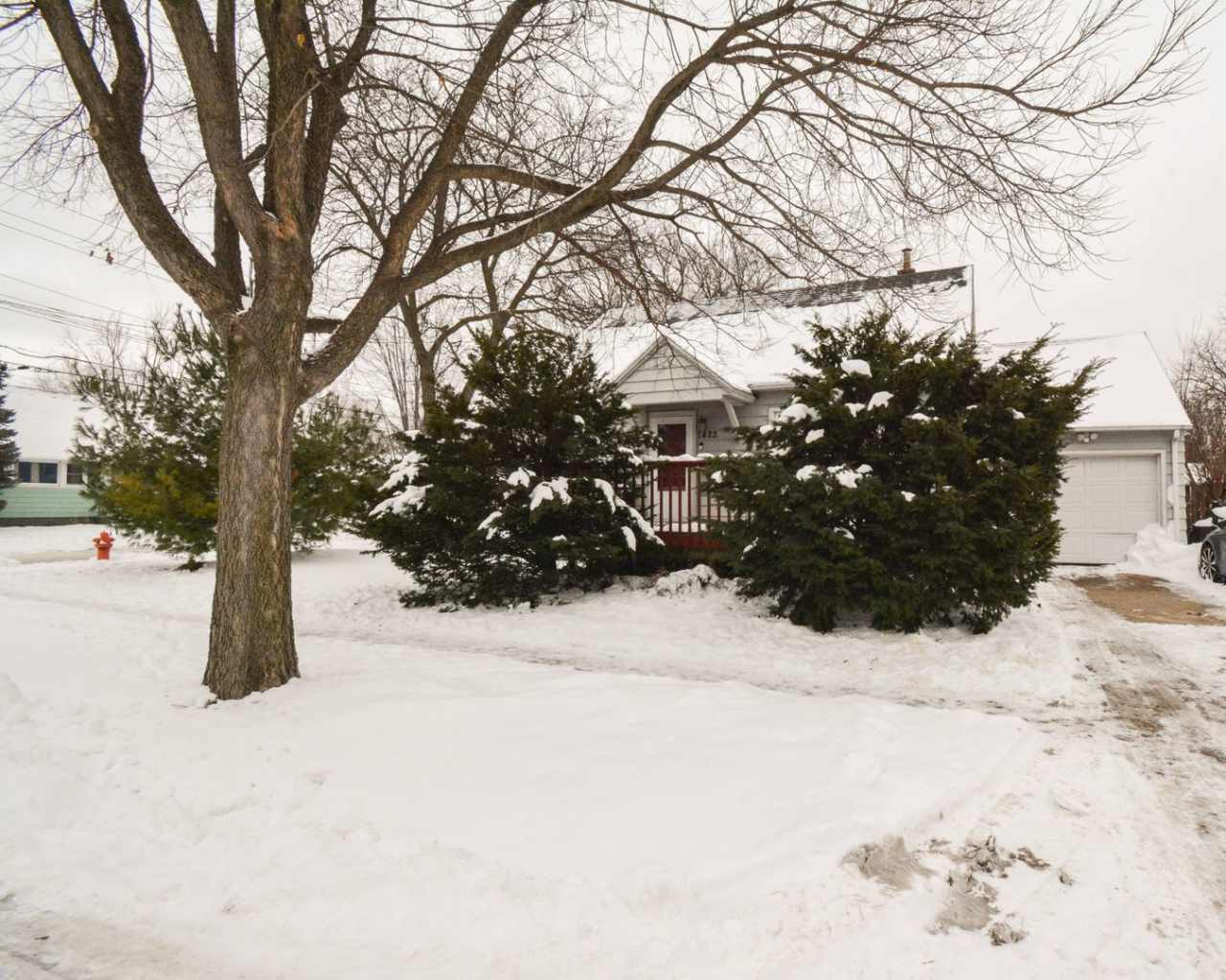 3 bedroom home on corner lot with beautiful hardwood floors!