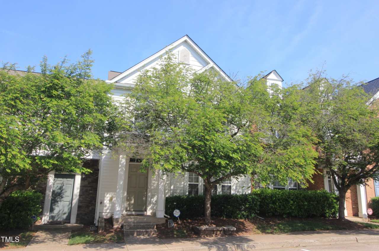 104 Hickory Meadow Circle