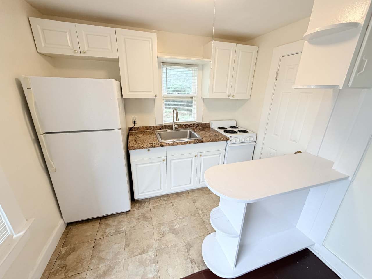 4341 Pinewood Avenue