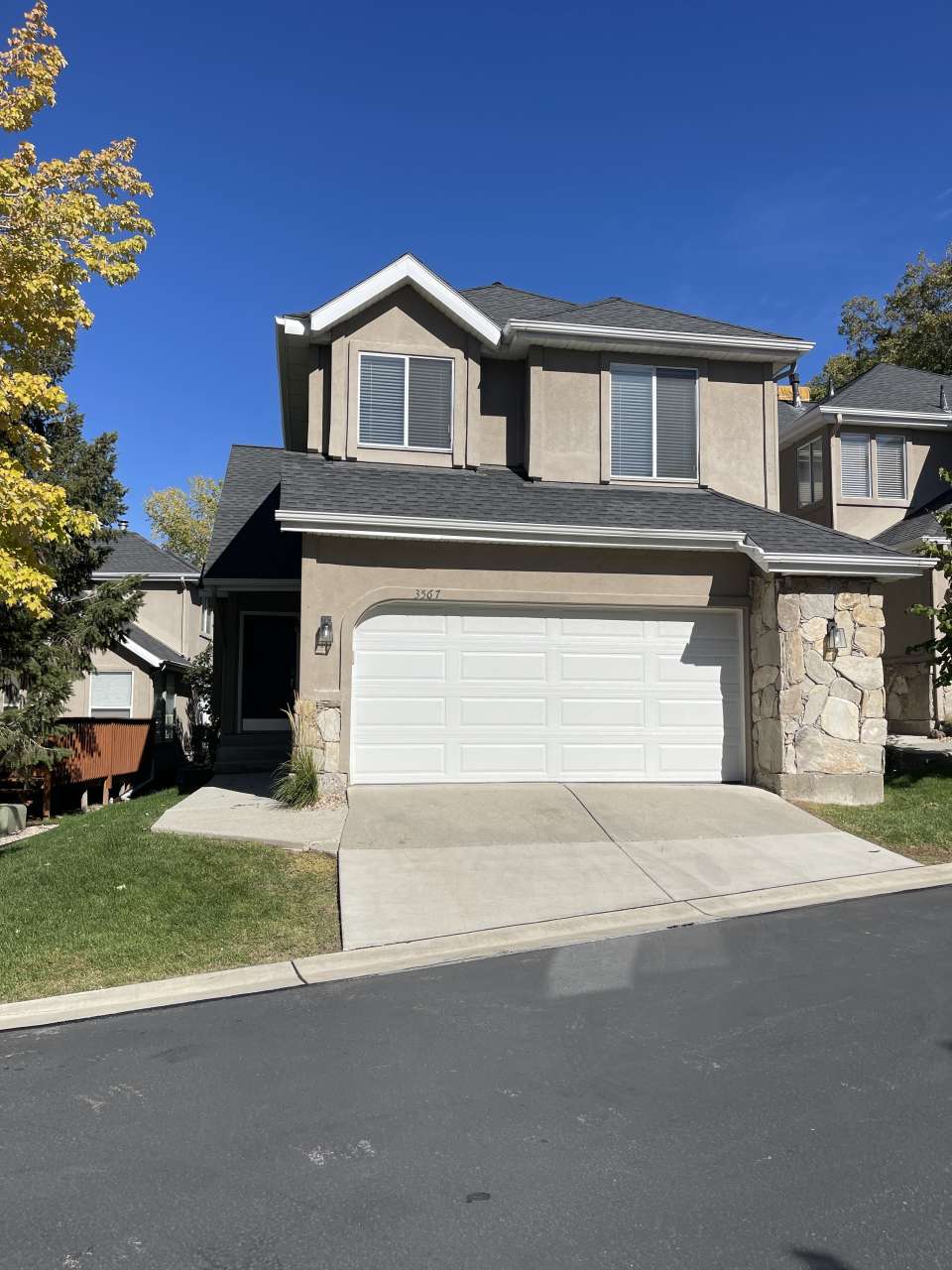 3567 E Wasatch Hills Ln