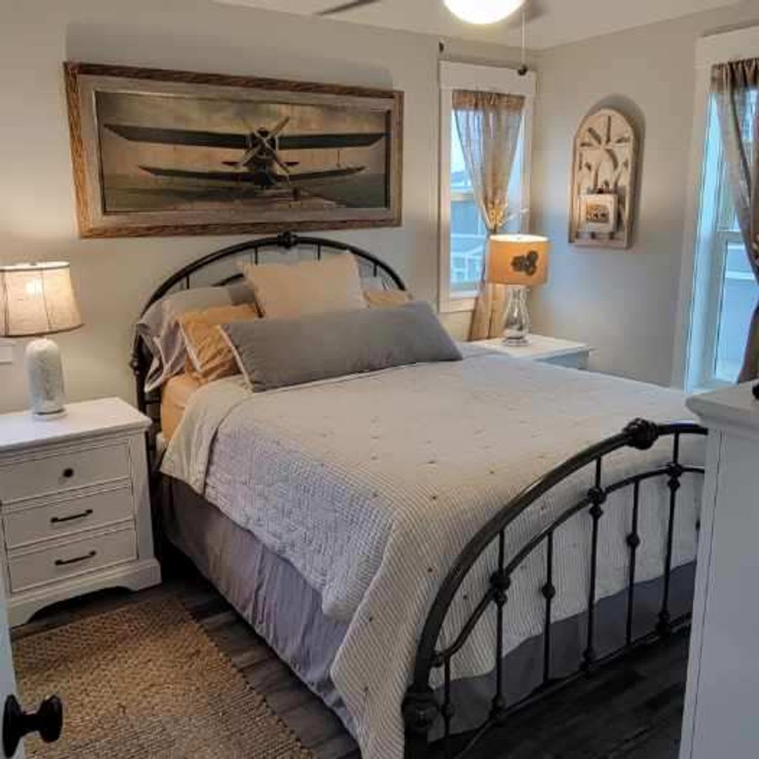 Modern 2-Bedroom Home in Quiet New Neighborhood – Fully Furnished, Pet-Friendly, Garage  More!