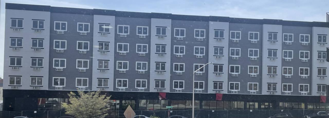 178-184 Sixth Street - 303