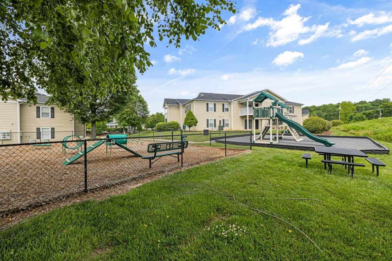 Fieldstone Apartment Homes