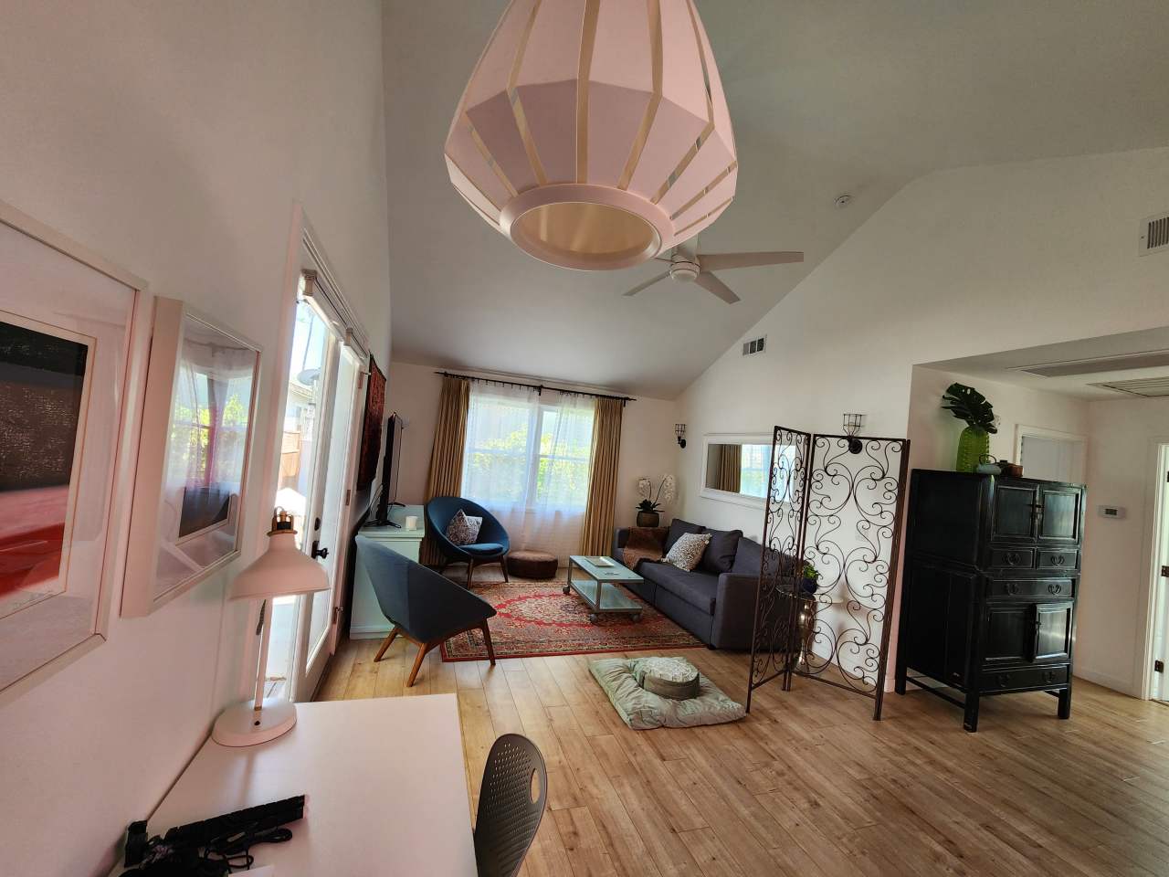 2053 West 31st Street