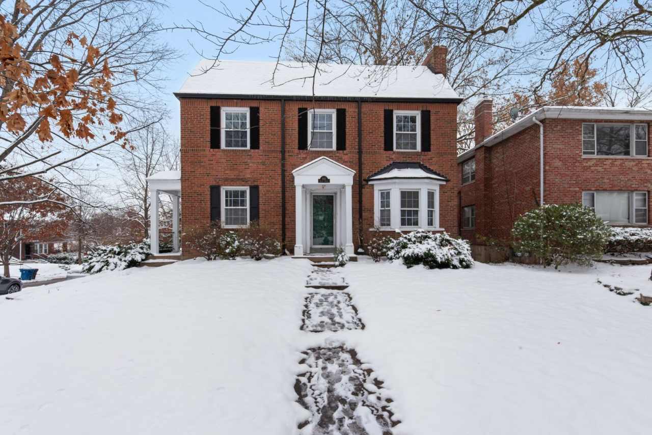 7710 Brookline Terrace | southcityspaces.com |