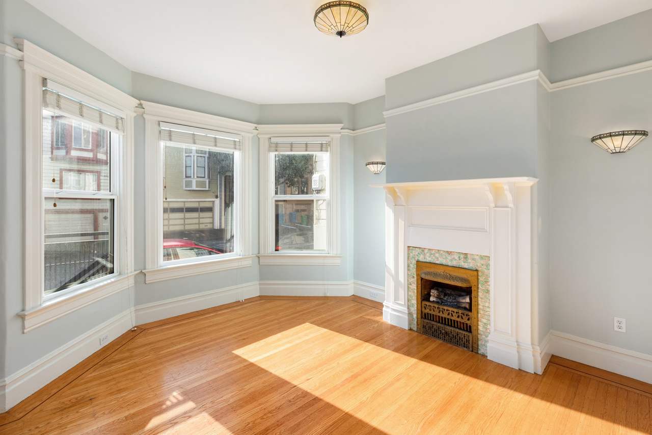 858 Greenwich Street