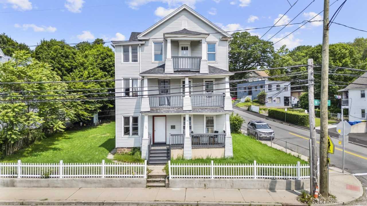 1105 North Main Street