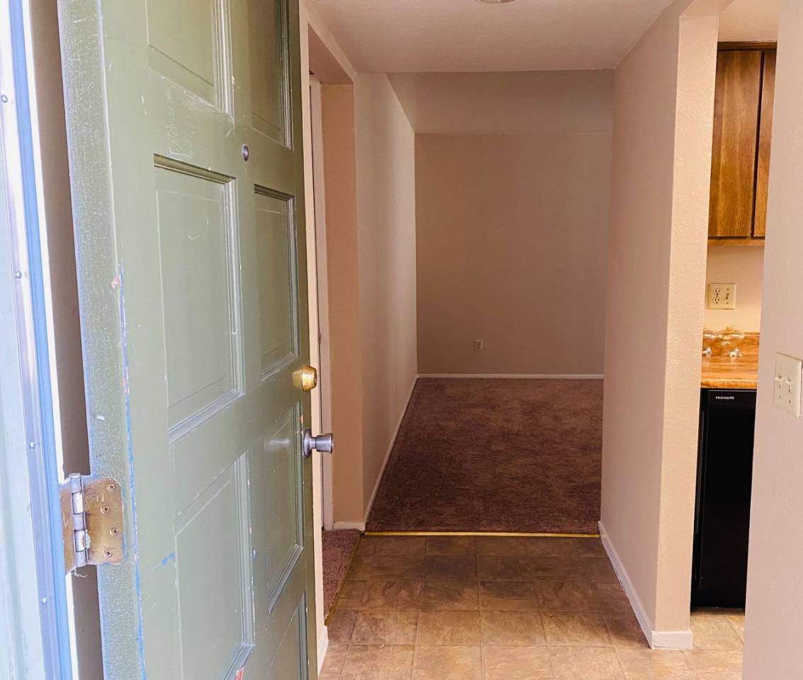 Central Location, Easy Commute