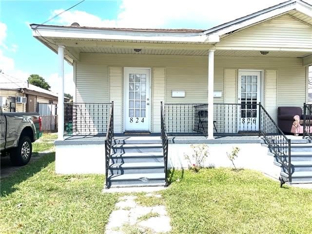 824 CARMADELLE Street