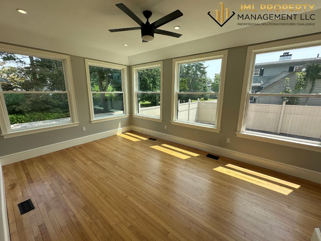 50 East Clinton Street - Unit 1