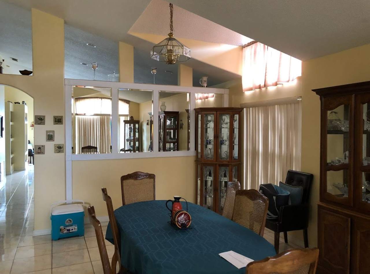 Beautiful 3 bedroom home located in Kissimmee