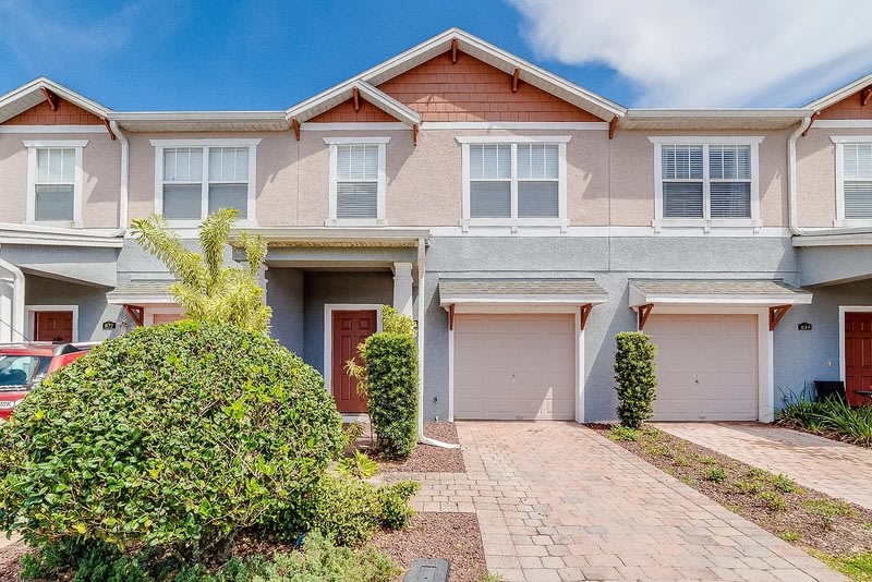 831 Pine Pointe Lane - 1