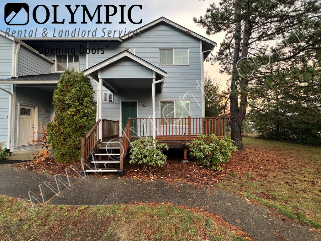 6304 Barstow Ln SE Unit 5