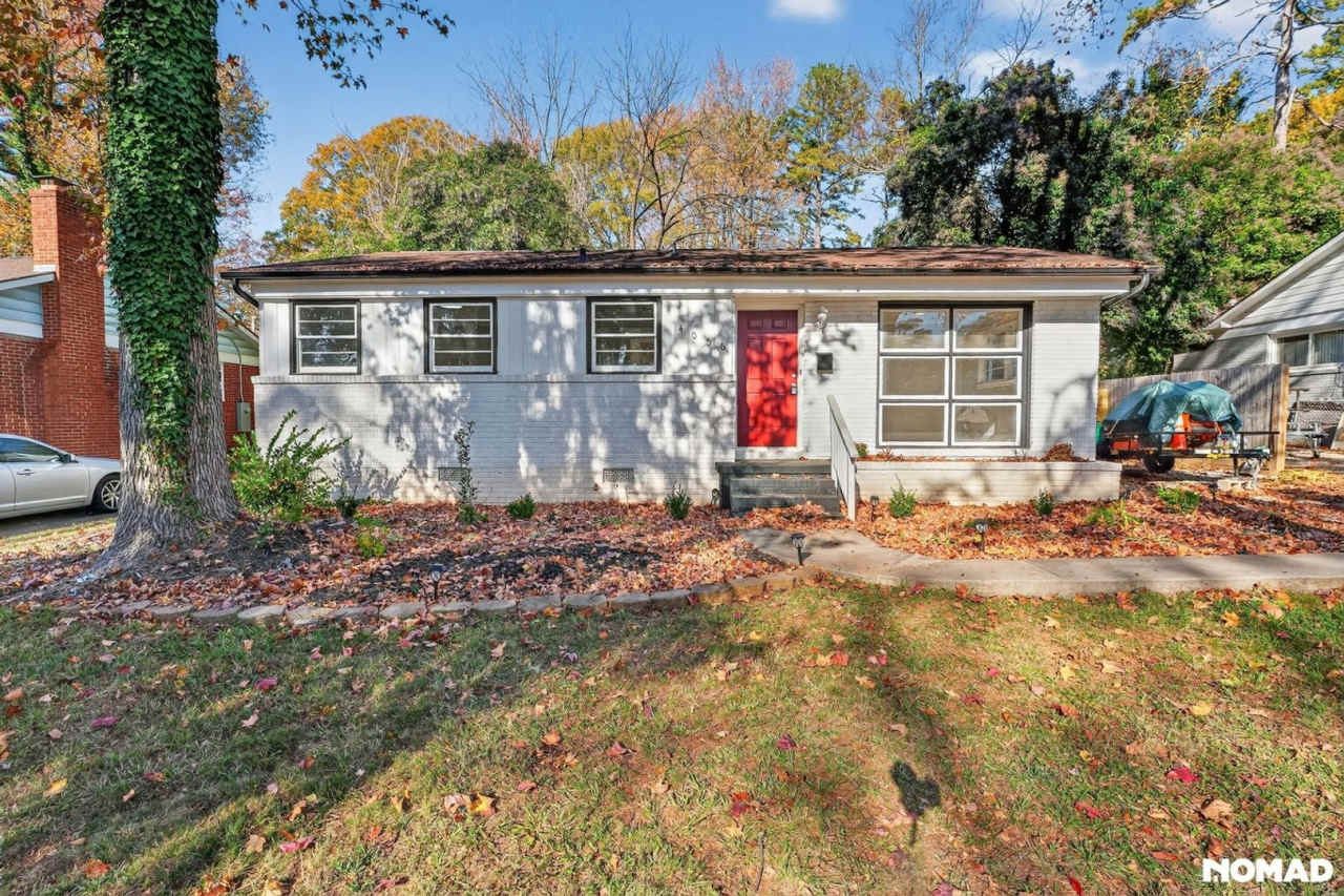 Charming 2BR House in Charlotte