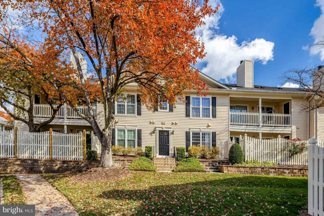 10205-B ASHBROOKE Court unit: 30