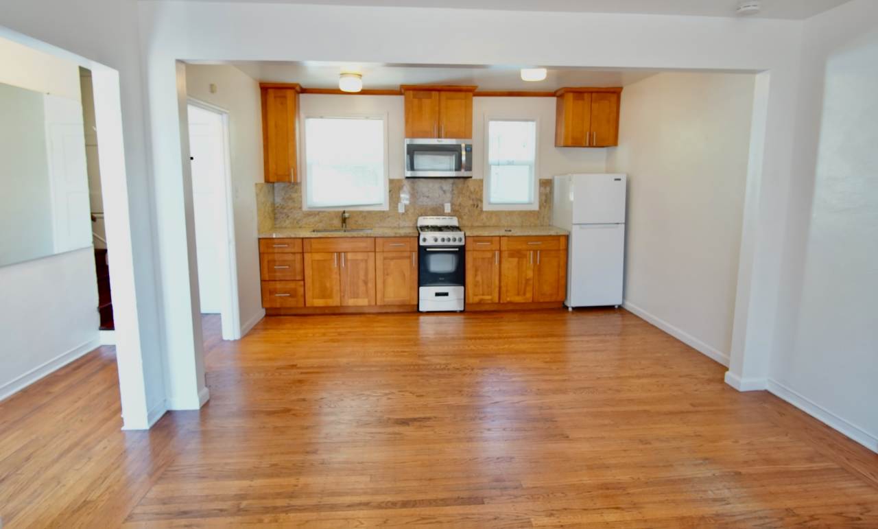 1602 Ashby/3001-3005 California Street - 1602