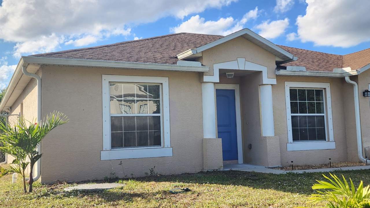 3 BR 2 BA 2 CG home in Southwestern PSL