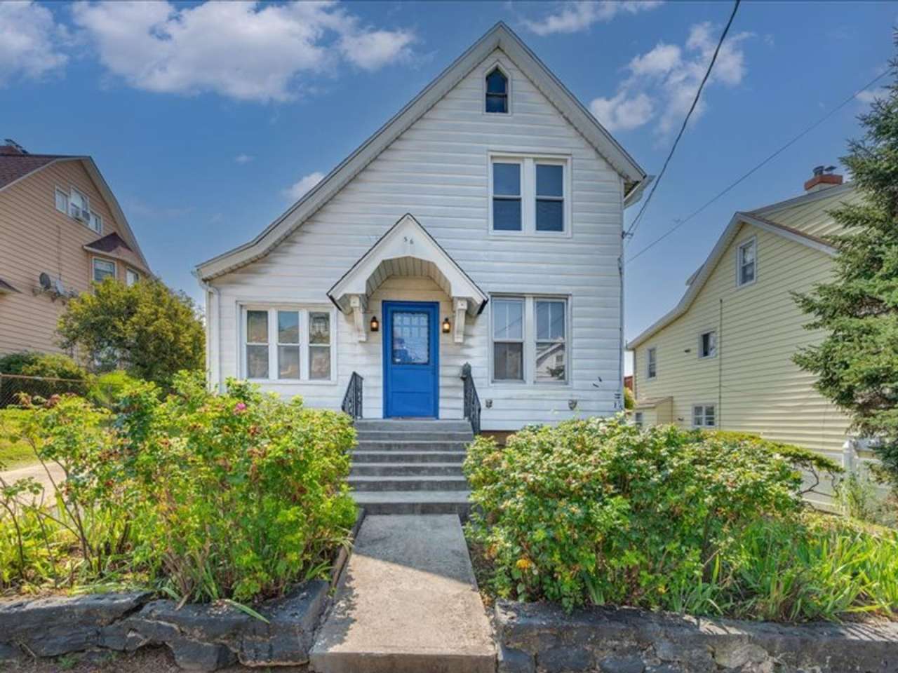 Spacious Pet Friendly 4 Bedroom Rental in New Rochelle